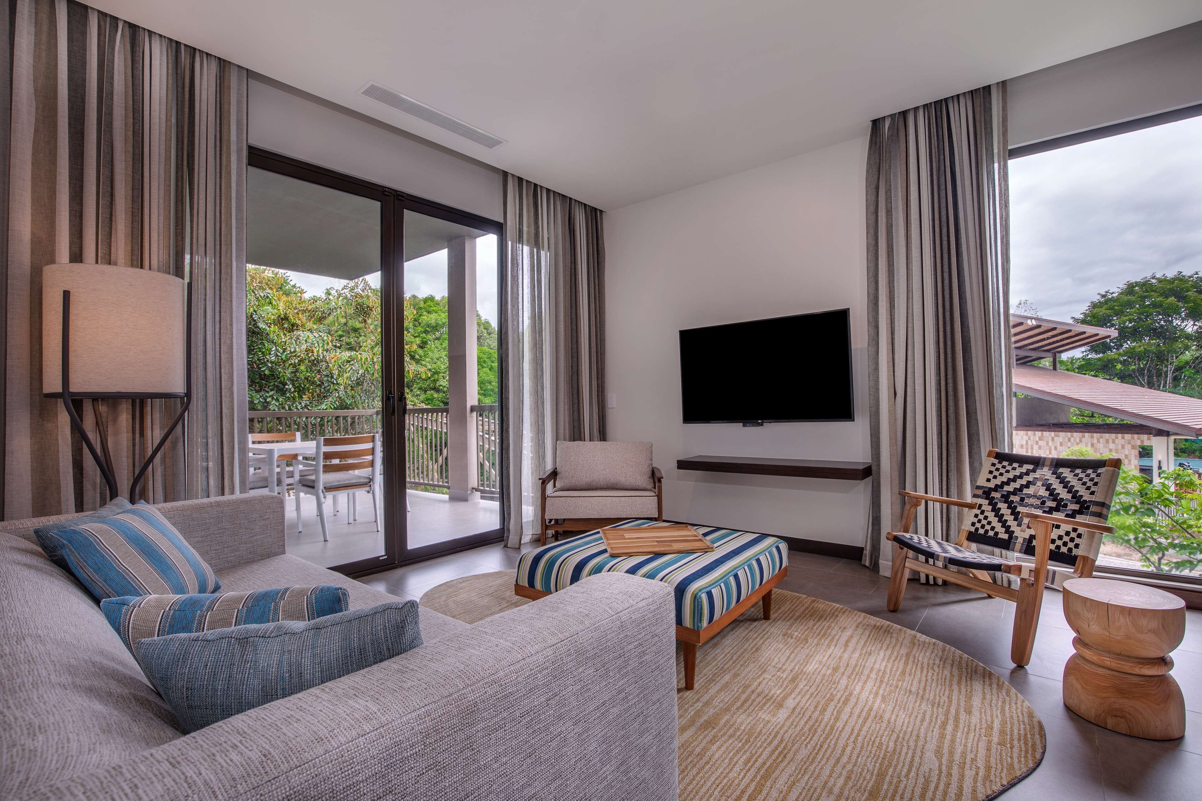Botanika Osa Peninsula, Curio Collection by Hilton en Manuel Antonio