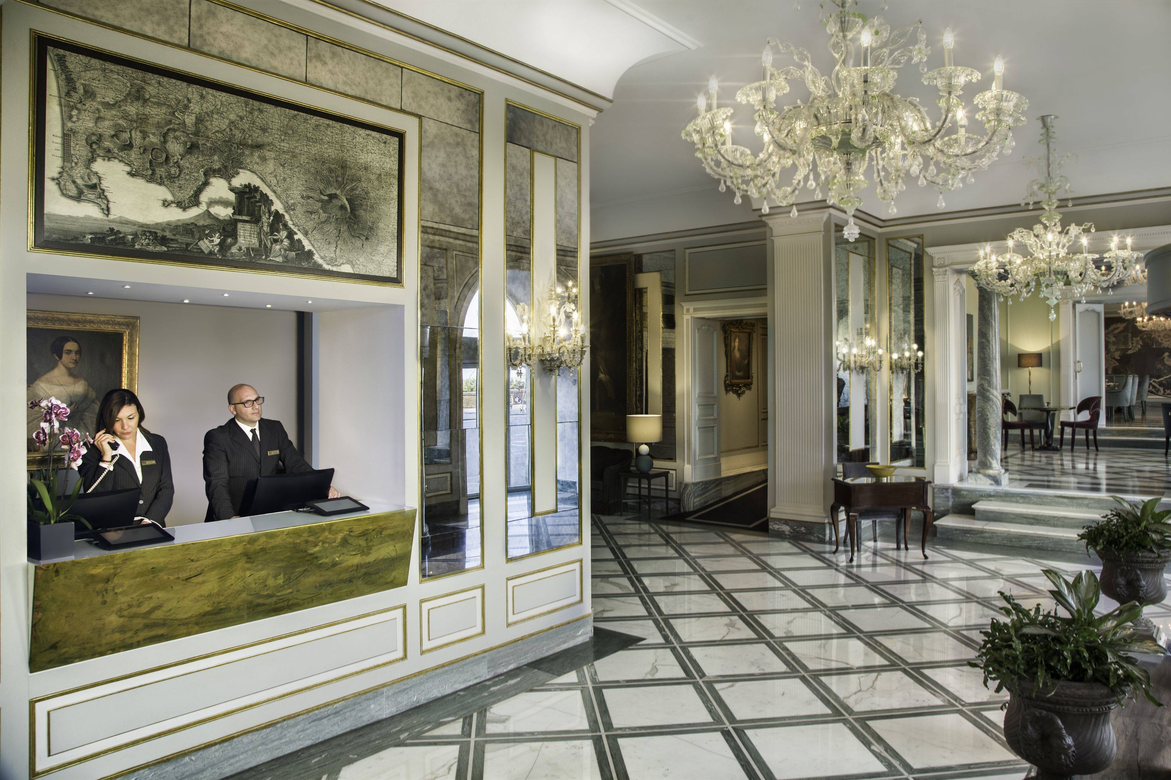 Grand Hotel Santa Lucia en Napoles