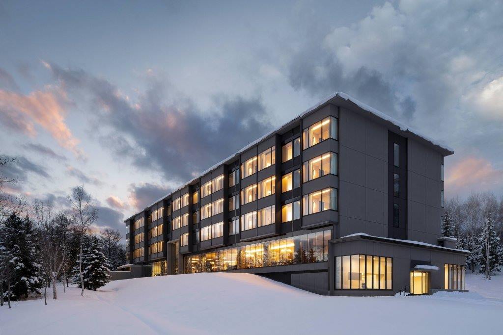 Higashiyama Niseko Village, a Ritz-Carlton Reserve | LAT.40