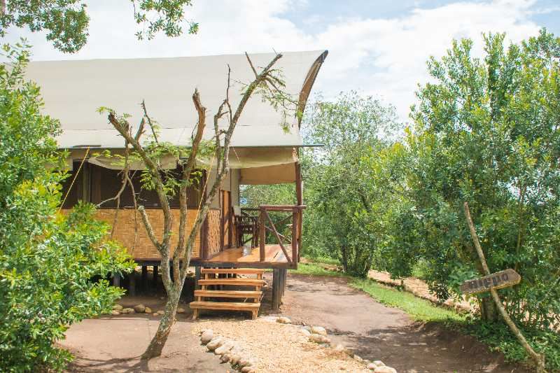 Queen Elizabeth Bush Lodge  en Queen Elizabeth National Park