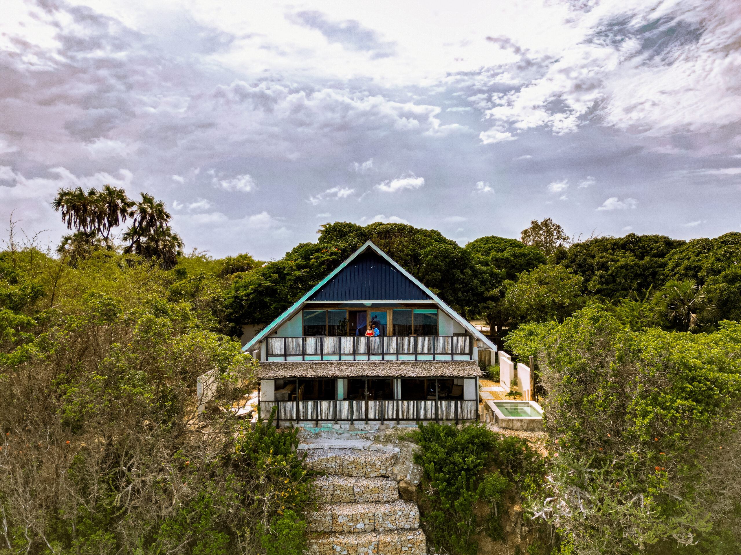The Overhang en Dar es Salaam
