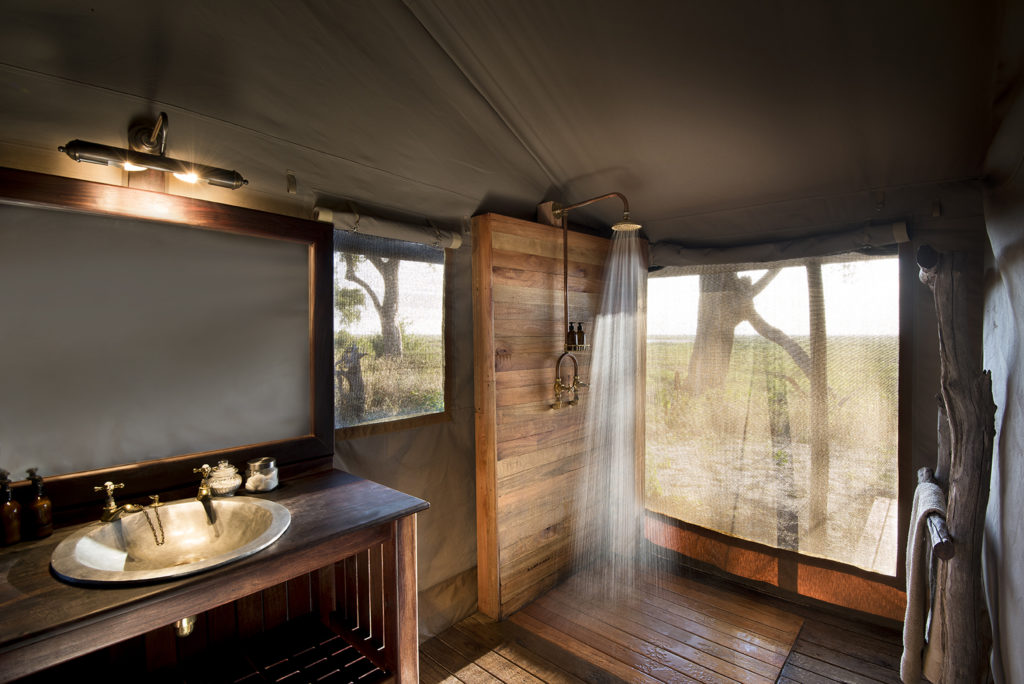 Linyanti Bush Camp & Ebony en Chobe