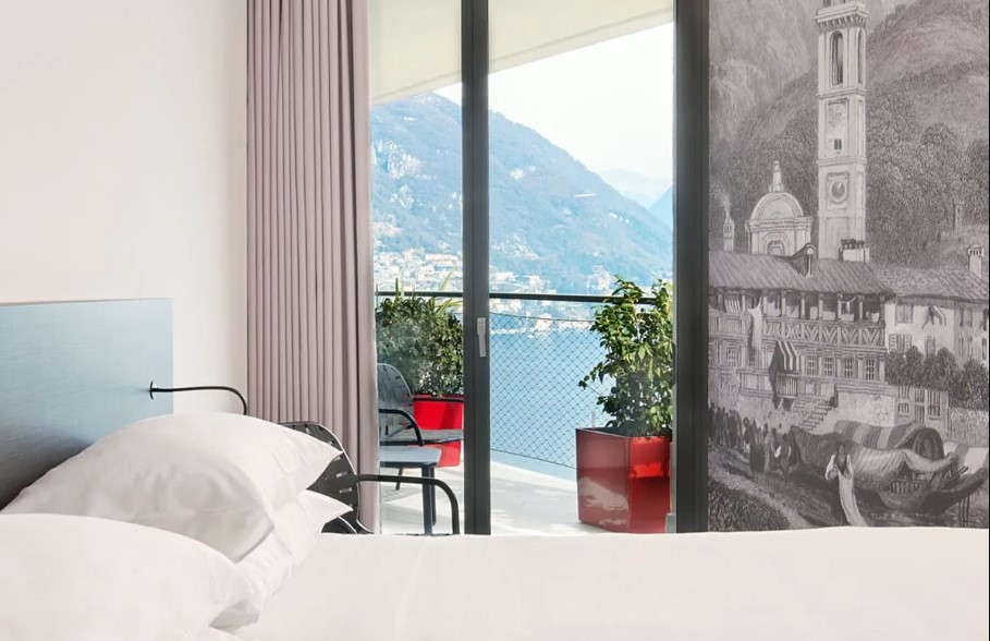 Hotel Lago en su destino