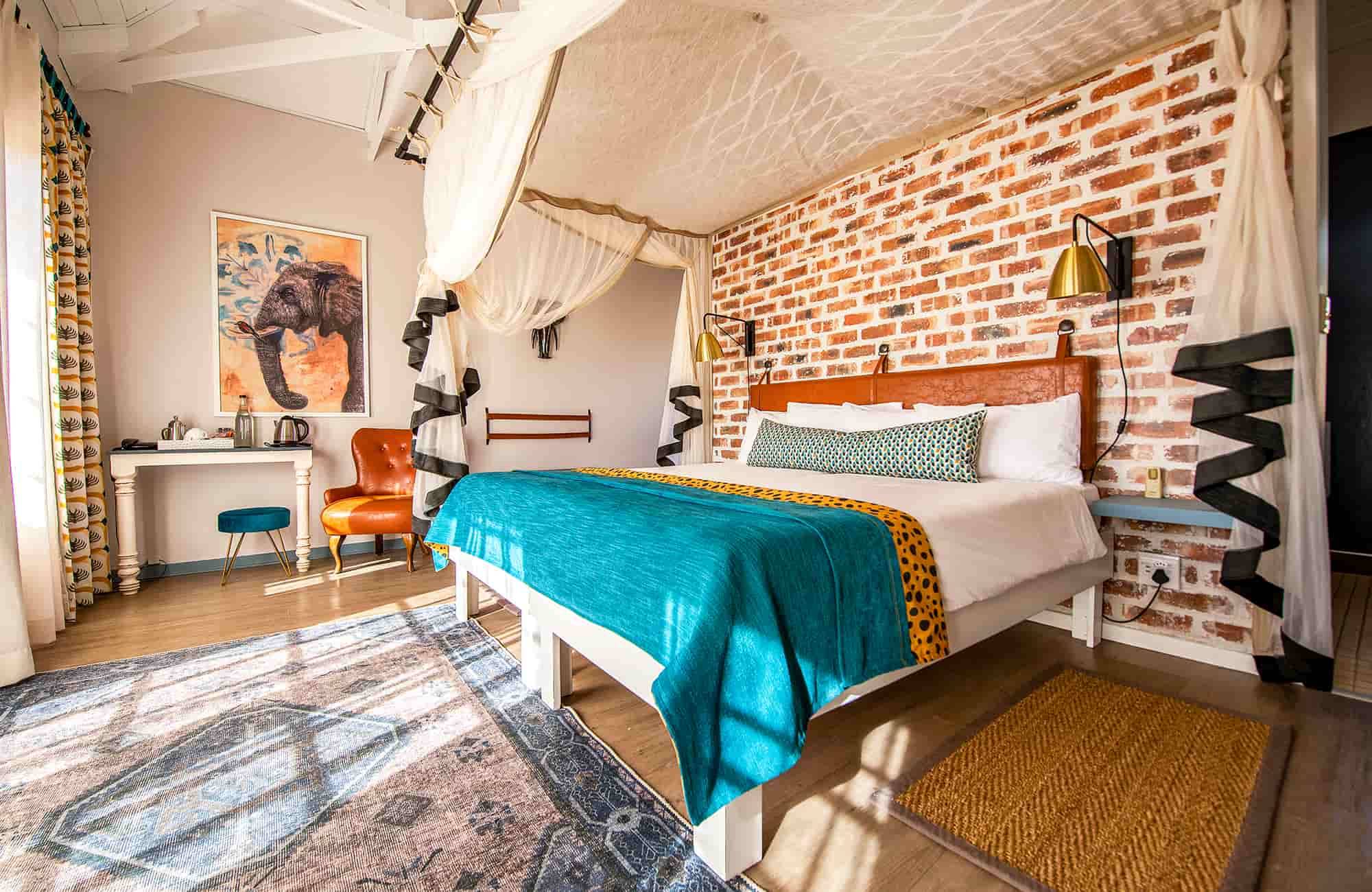 NO - Ethosa Safari Lodge en Etosha Parque Nacional 