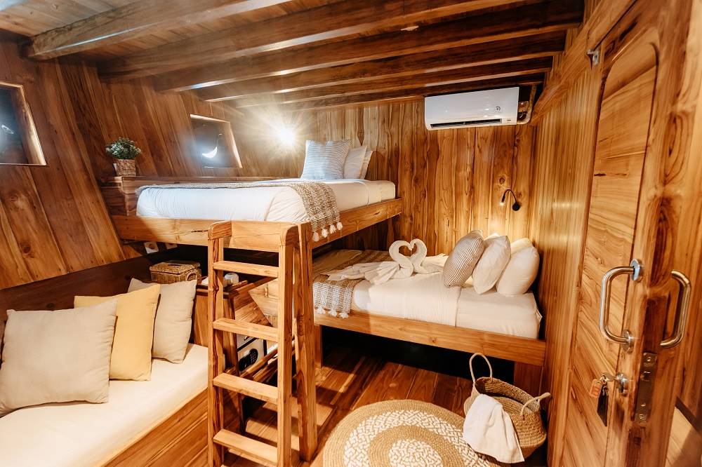 Private Charter Andamani en Komodo