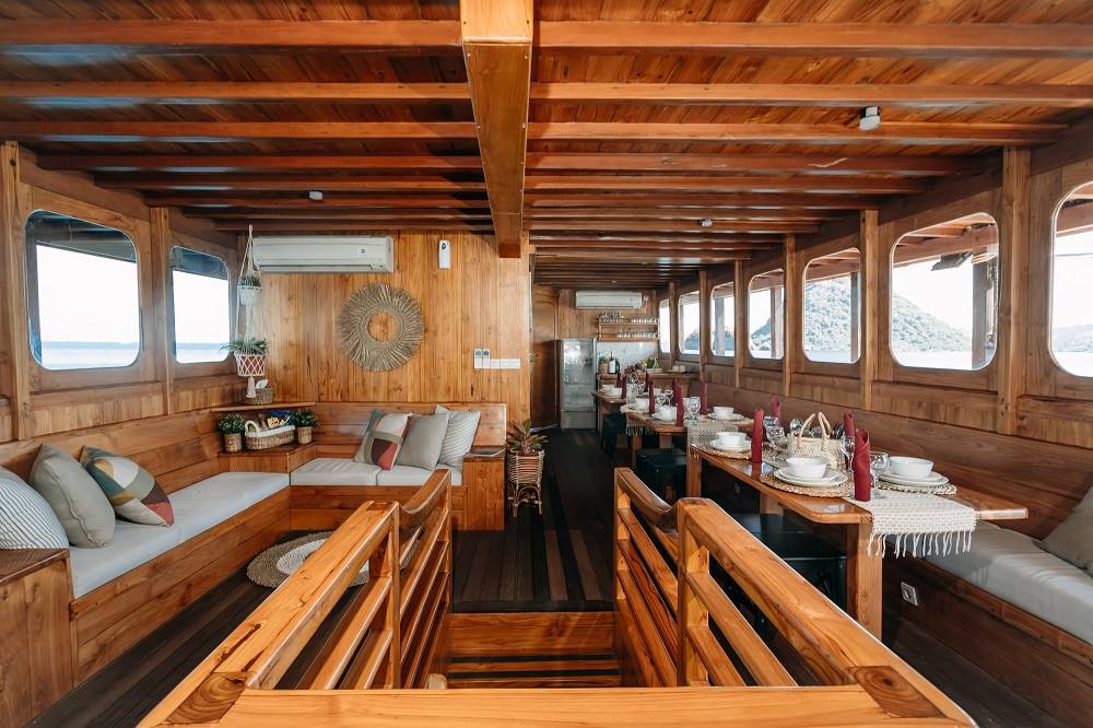 Private Charter Andamani en Komodo