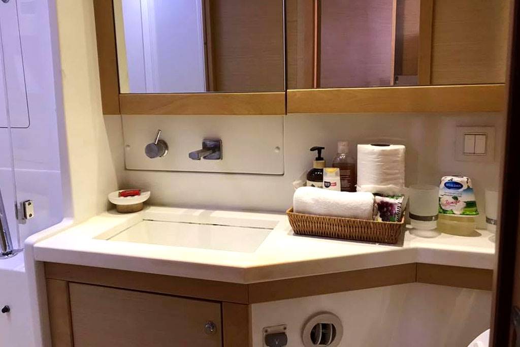 Catamarán Privado Lagoon 450F en Thailand