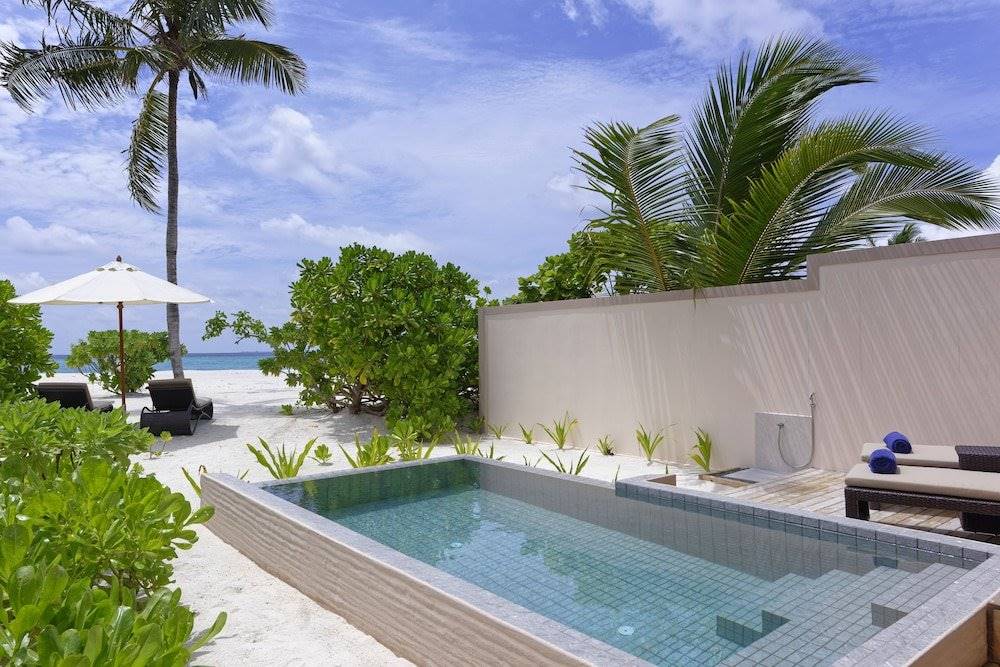 Brennia Kottefaru en Raa Atoll