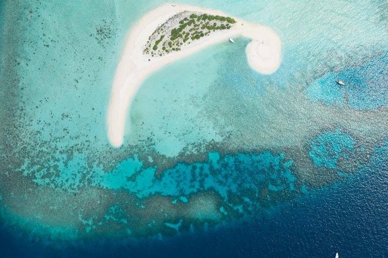 Brennia Kottefaru en Raa Atoll