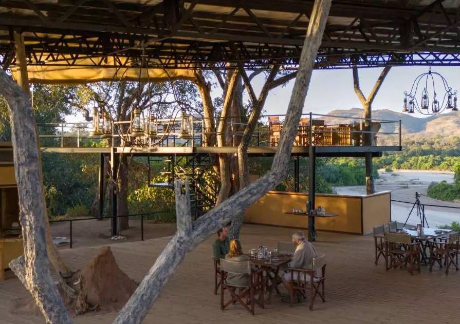 Hideaways Mhara River Camp en Mana Pools