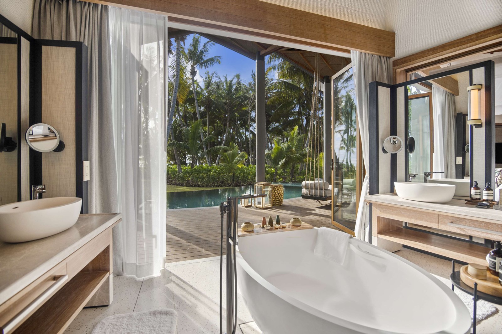 Waldorf Astoria Seychelles  en platte island