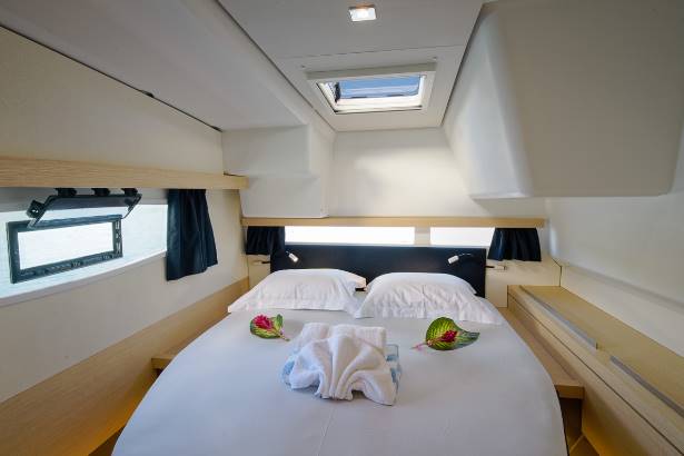 Private Charter Lucia 40 en Polinesia Francesa