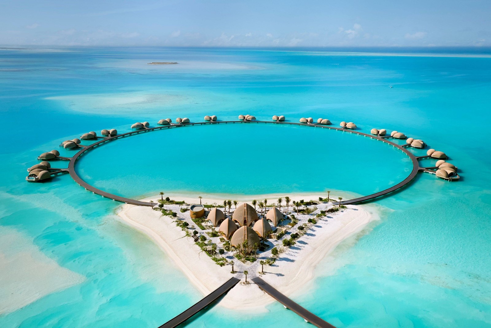 Nujumba, a Ritz Carlton Reserve en mar rojo