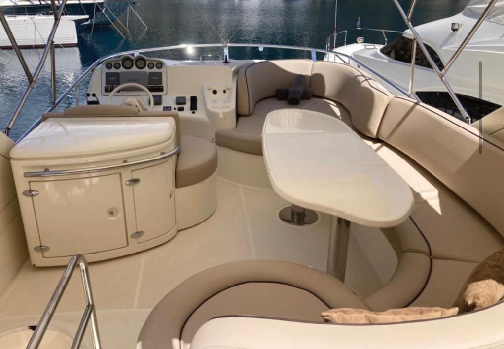 Yate privado Azimut 50 Fly en Cerdeña
