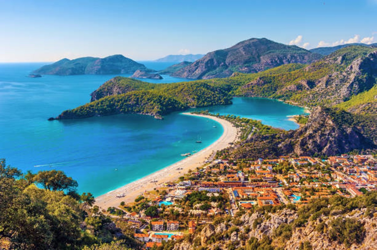 Goleta Prenses Esila en Turkey