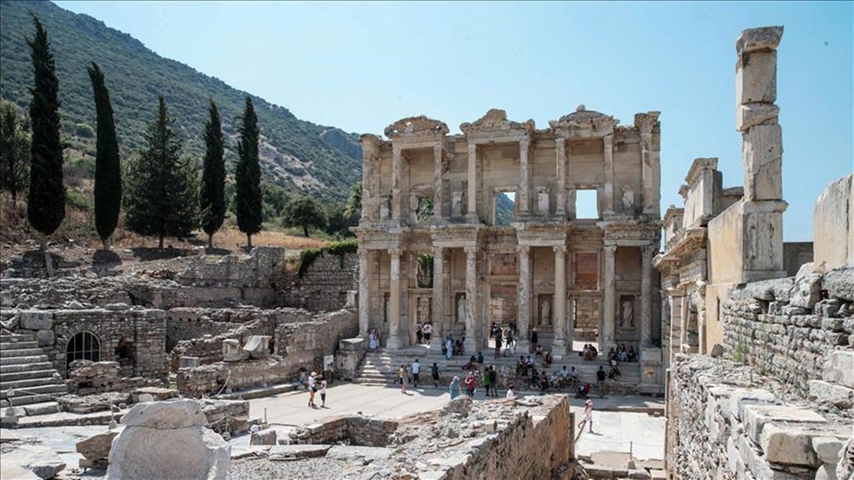 Goleta Prenses Esila en Turkey