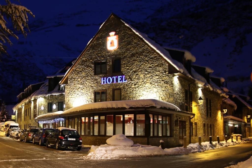 Hotel y Apartamentos Vilagaros en Valle de Aran