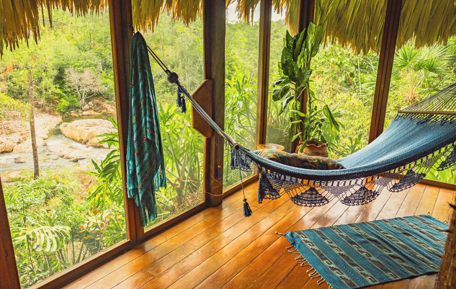 Gaia Riverlodge en Belize