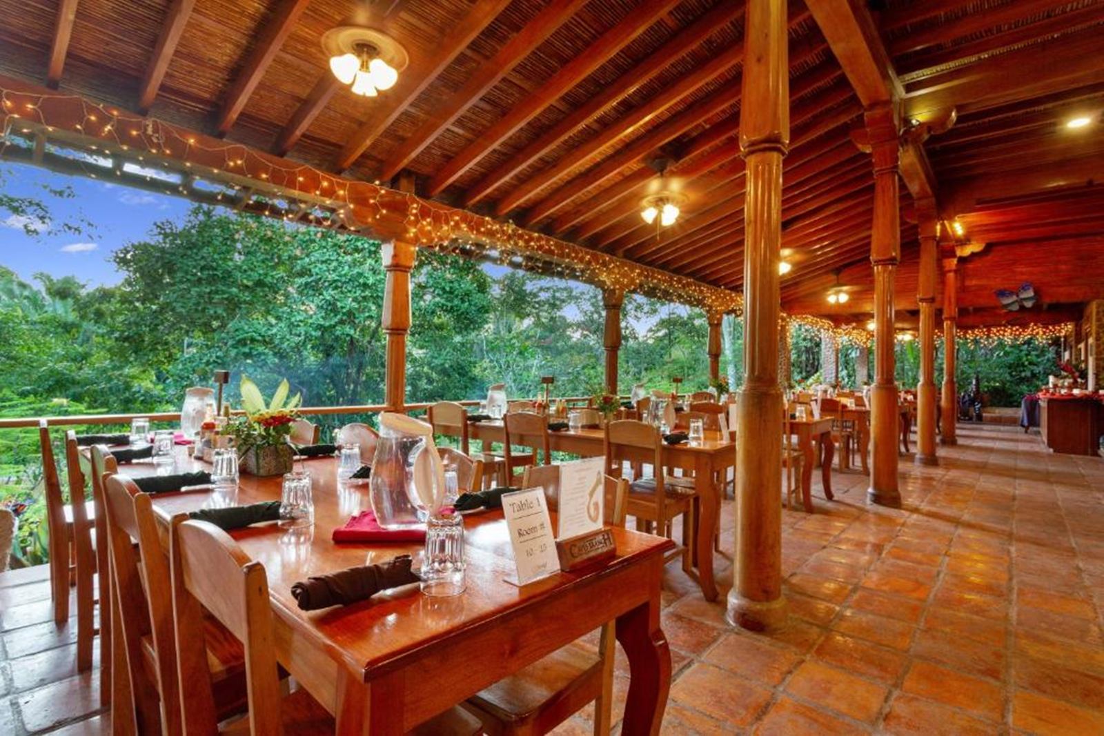 Ian Anderson's Caves Branch Adventure Co en Belize