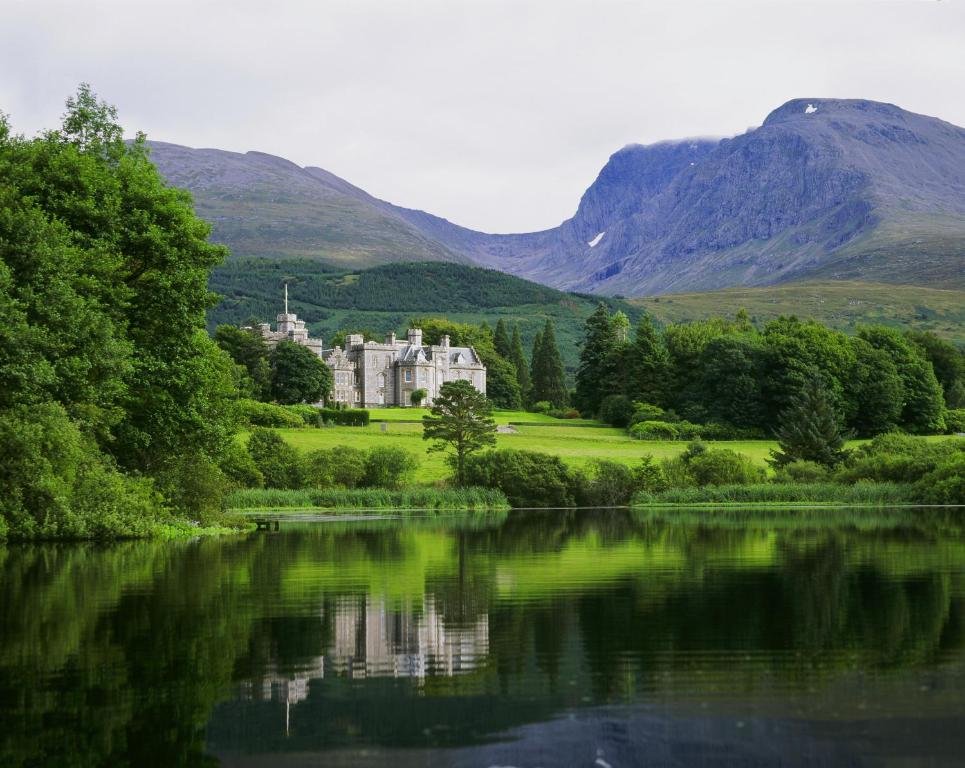 Fort William Inverlochy Castle | LAT.40
