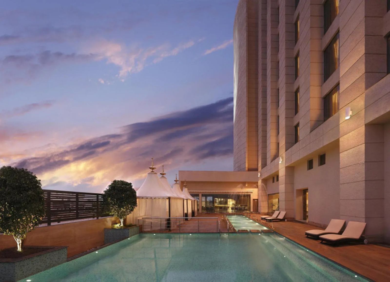 Hilton | LAT.40