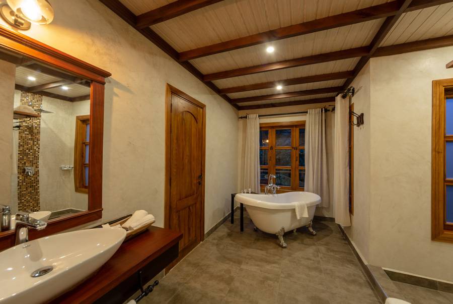 Chimpundu Lodge  en Kibale National Park