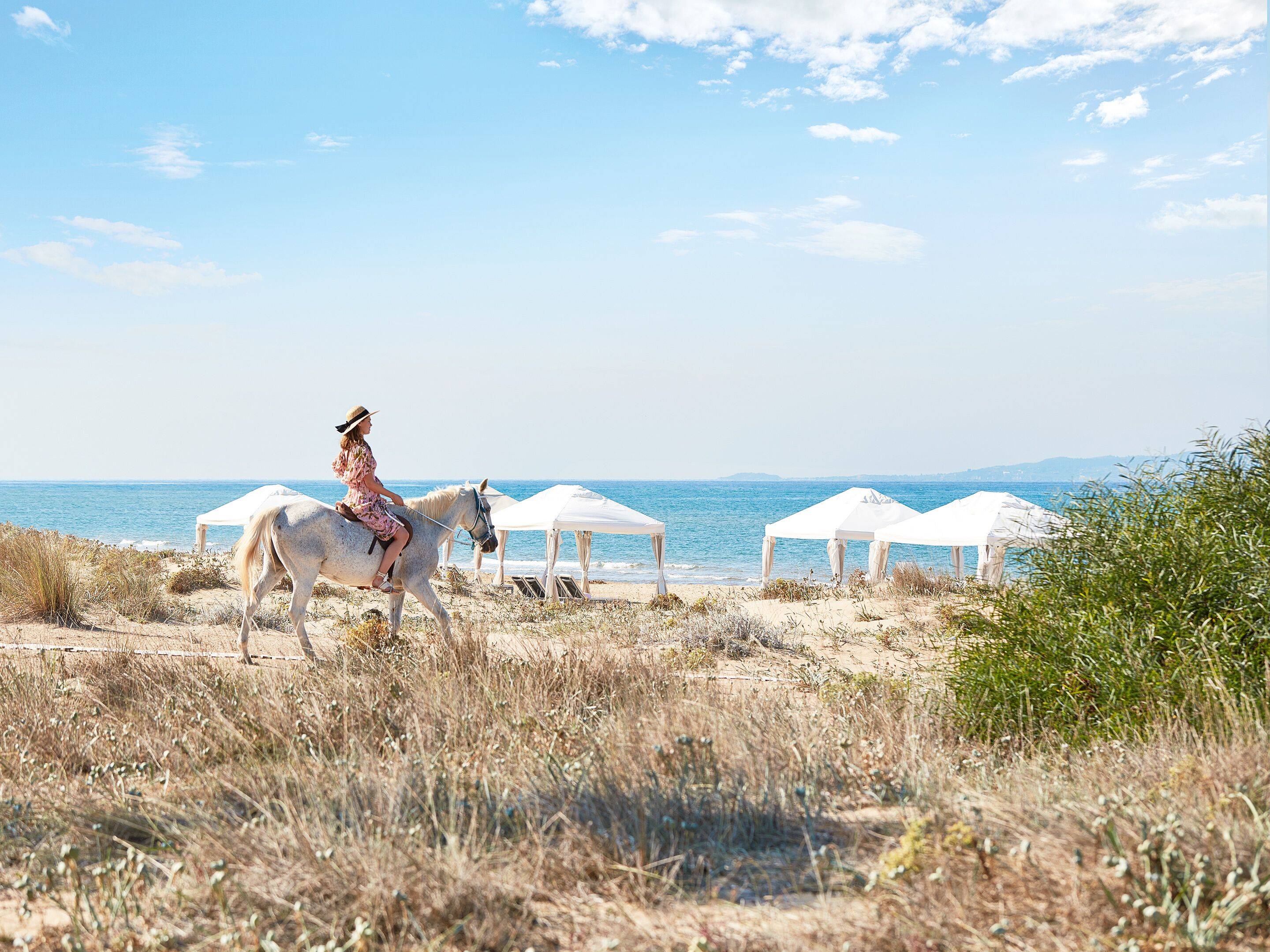 Mandola Rosa, A Grecotel Resort to Live at Riviera Olympia en Greece