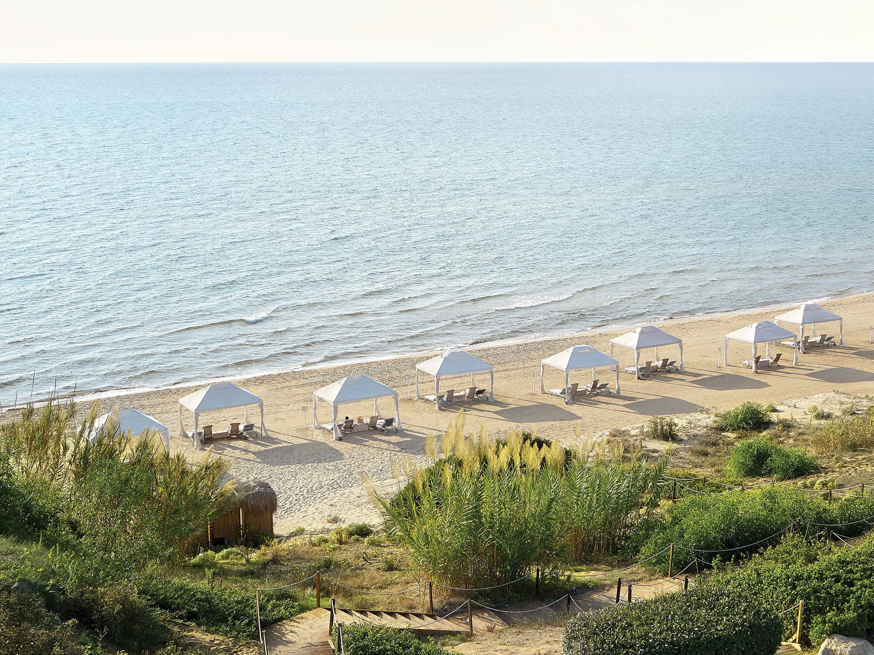 Mandola Rosa, A Grecotel Resort to Live at Riviera Olympia en Greece