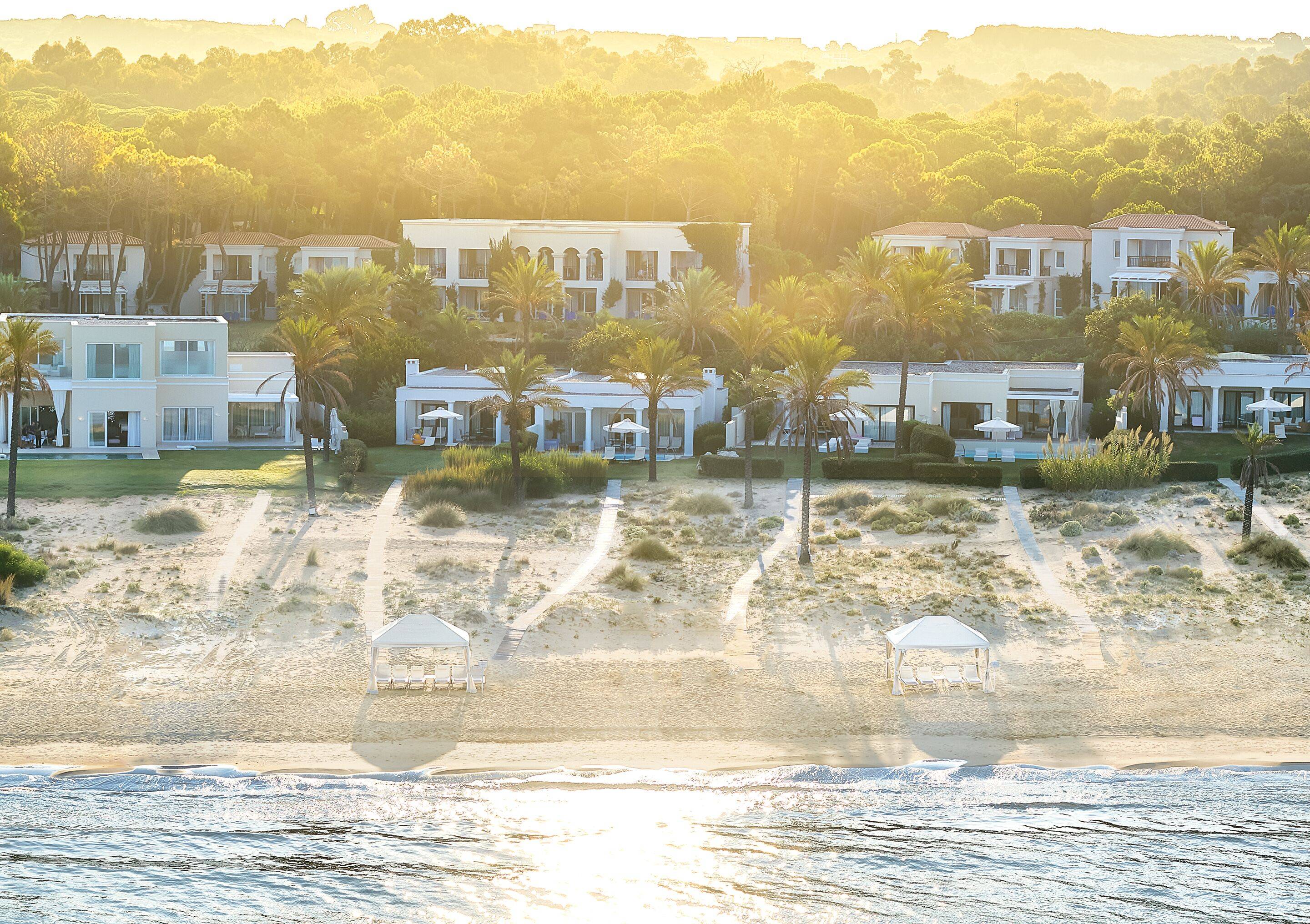 Mandola Rosa, A Grecotel Resort to Live at Riviera Olympia en Greece