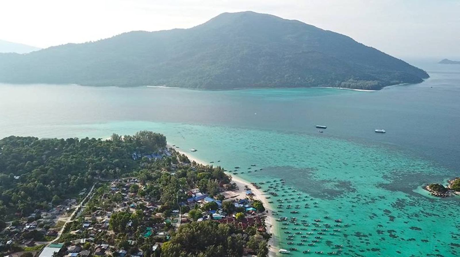 Koh Lipe | LAT.40