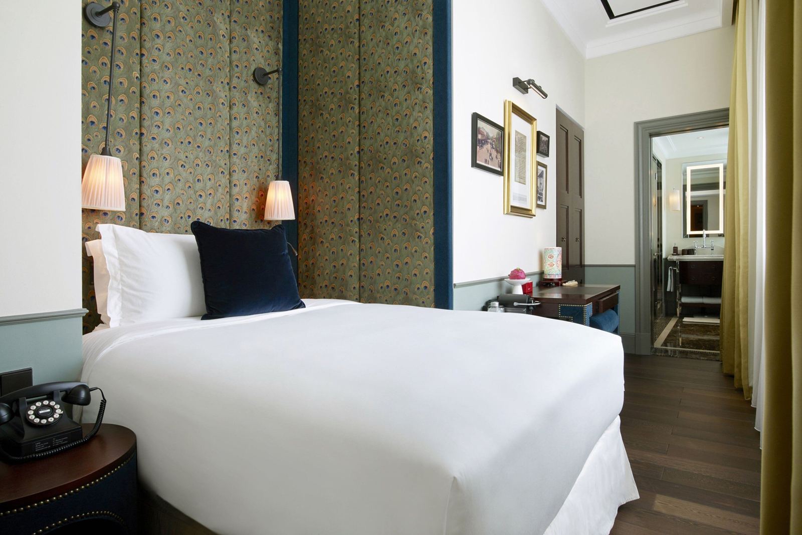 Maxwell Reserve Singapore, Autograph Collection en singapur