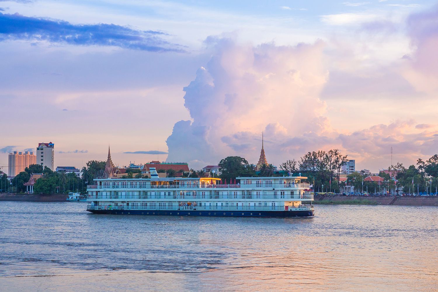 The Mekong Navigator en su destino