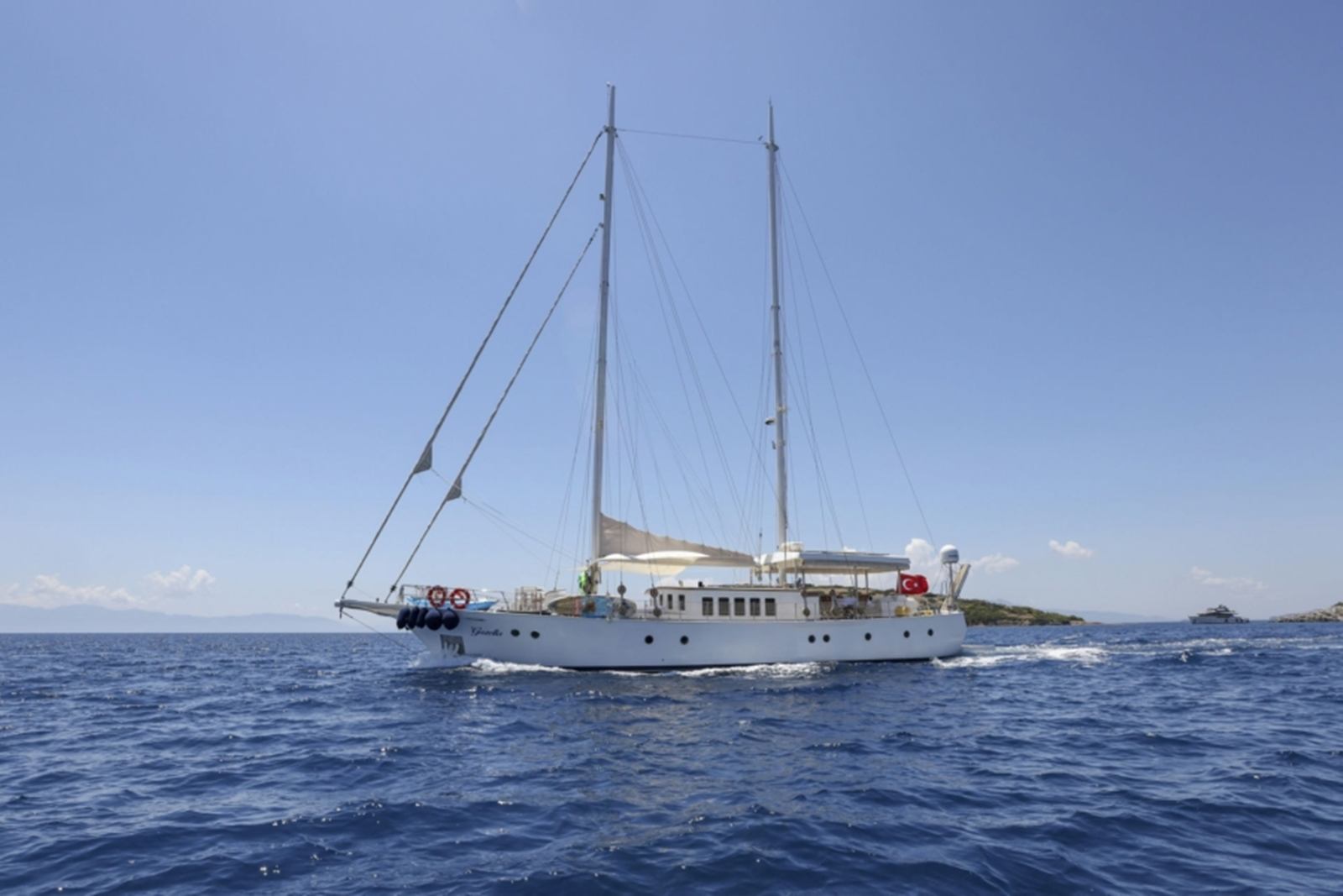 Goleta Gazella en Turkey