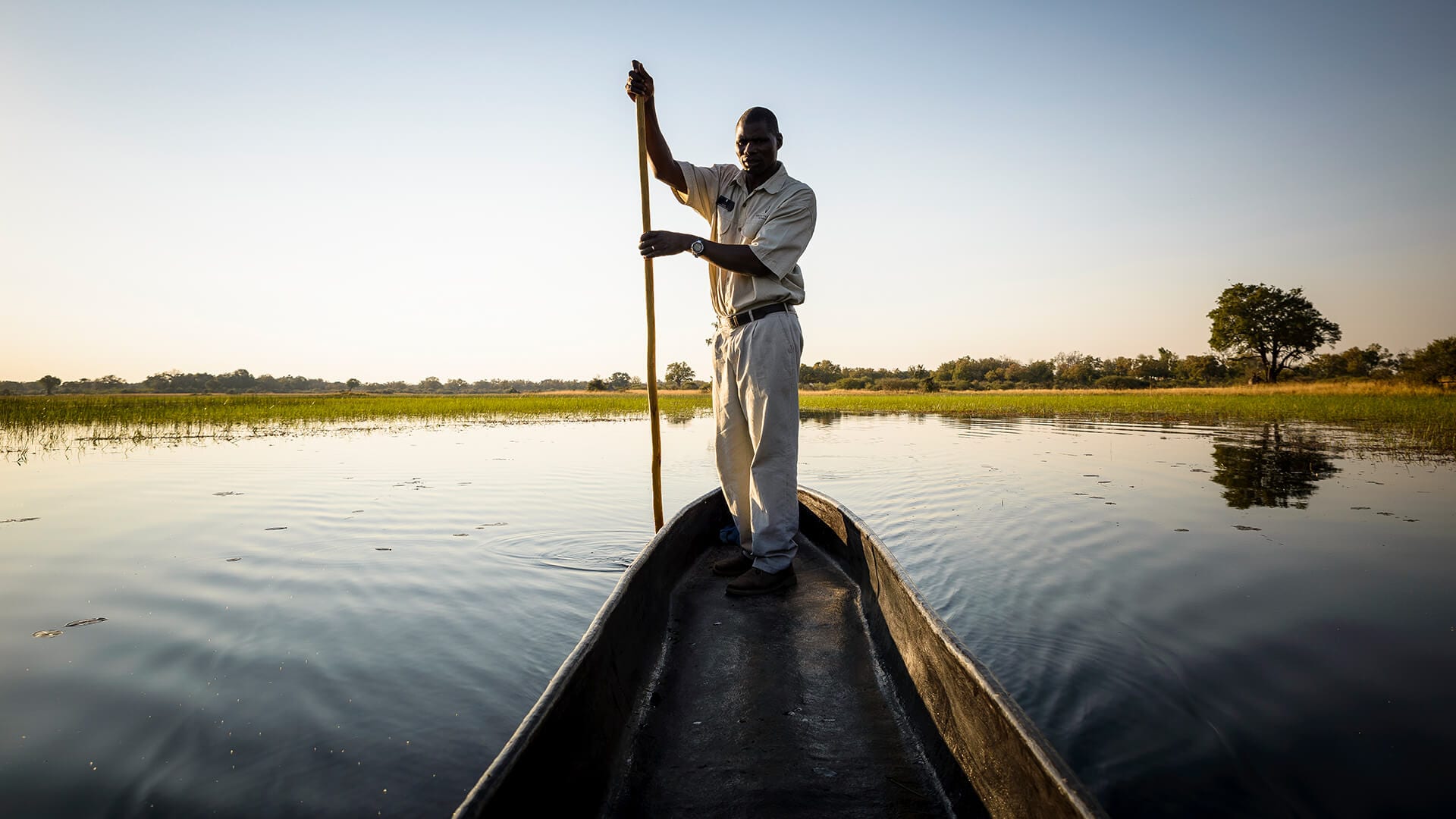 Chiefs camp mokoro on water