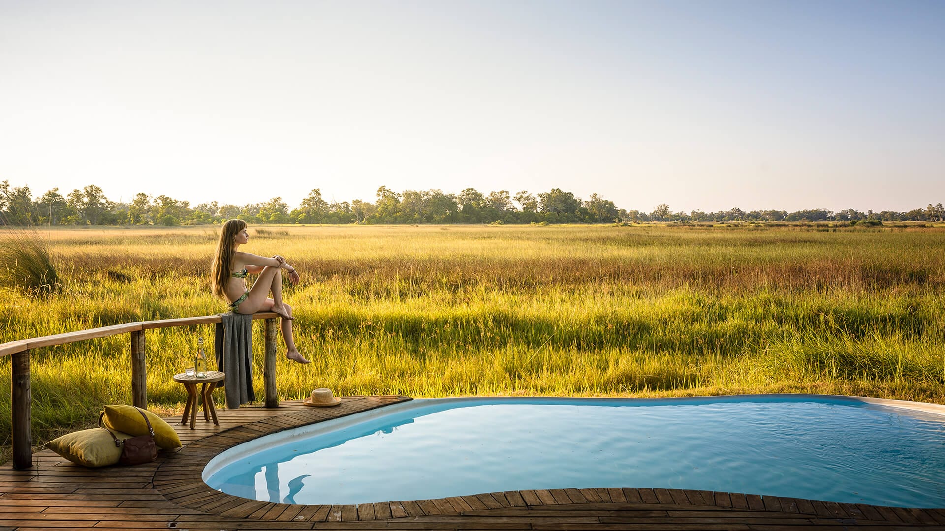 Stanleys pool with view