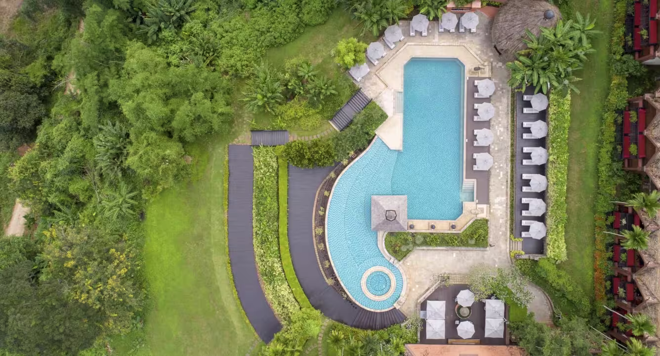 Anantara Golden Triangle Elephant Camp & Resort en su destino
