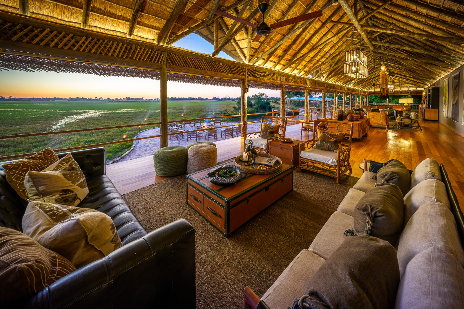 Kanana lounge thatch firearea