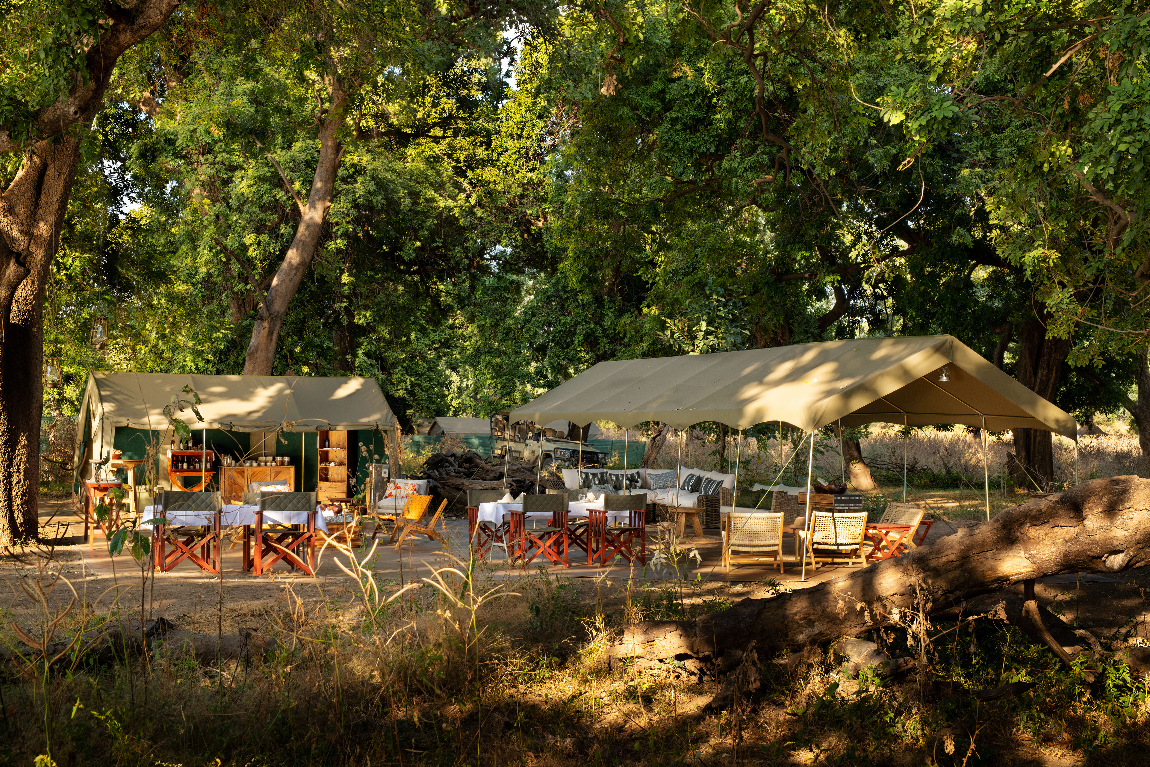 Mana River Camp en Mana Pools