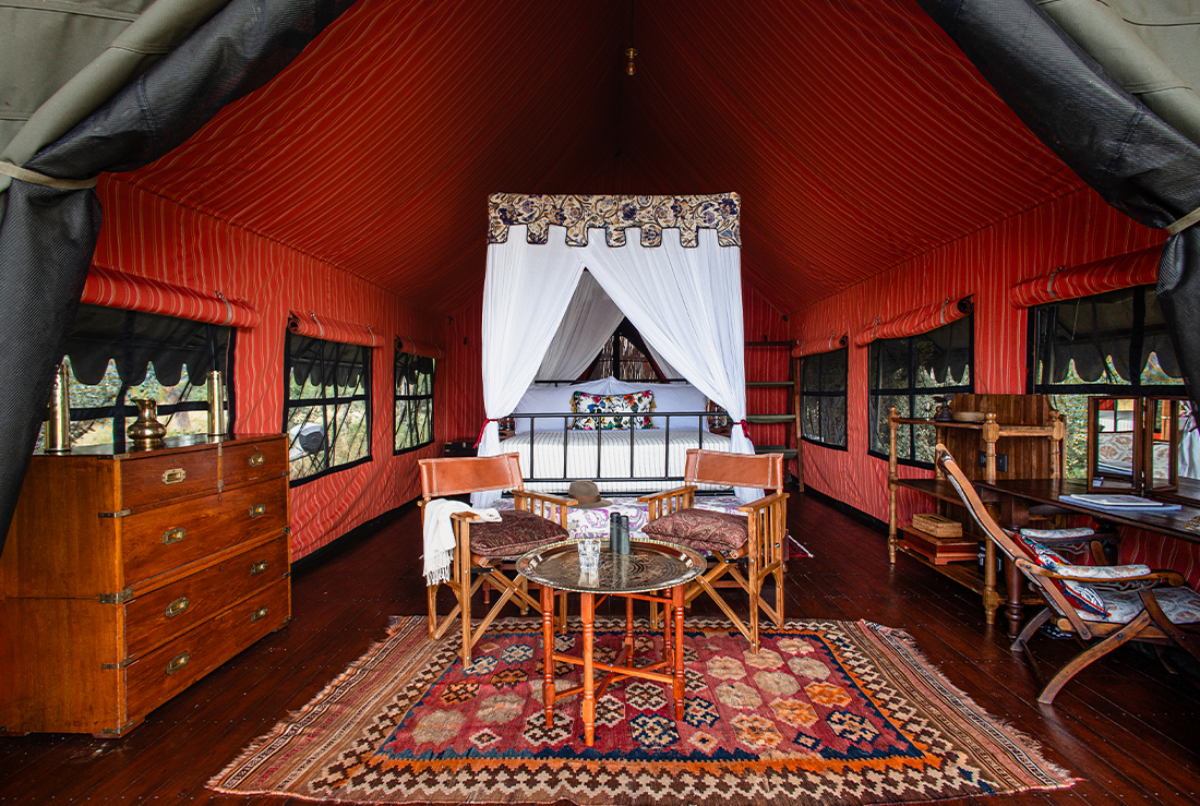 Accommodation 1100x739 0001 bots mbamba teagan cunniffe l4 guest tent interior 3