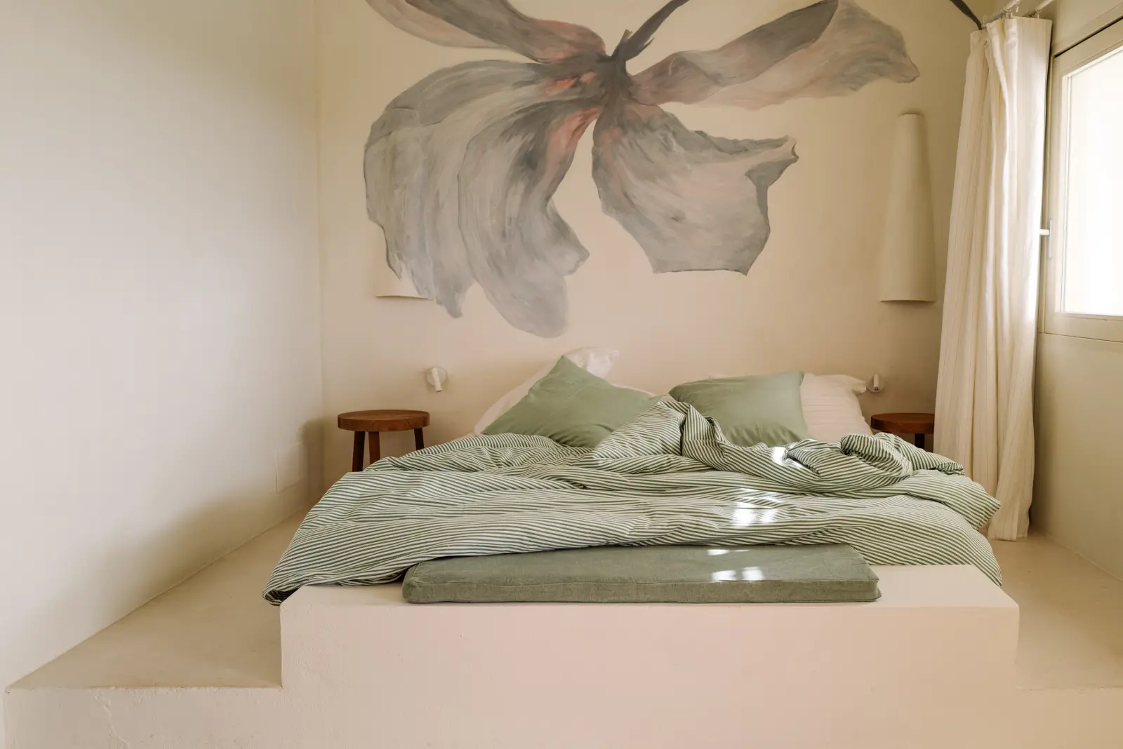 Rooms 26 1734436138 lful