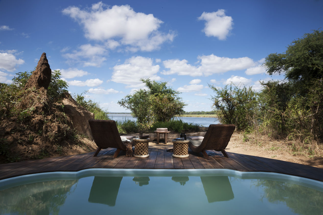 Mwambashi River Lodge en Lower Zambezi