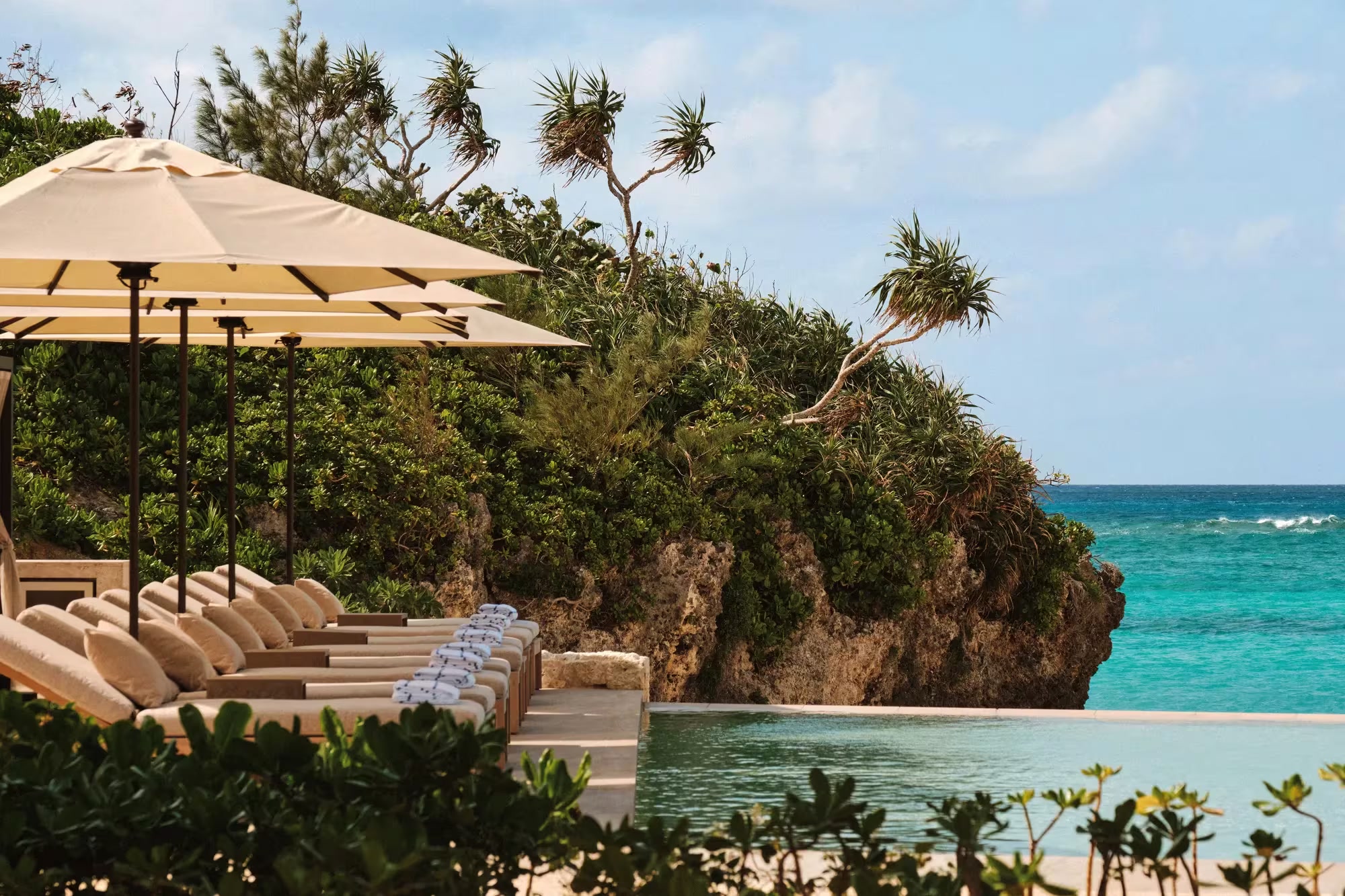 Rosewood Miyakojima | LAT.40