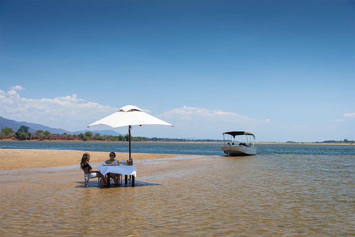Days 2 4 royal zambezi lodge a
