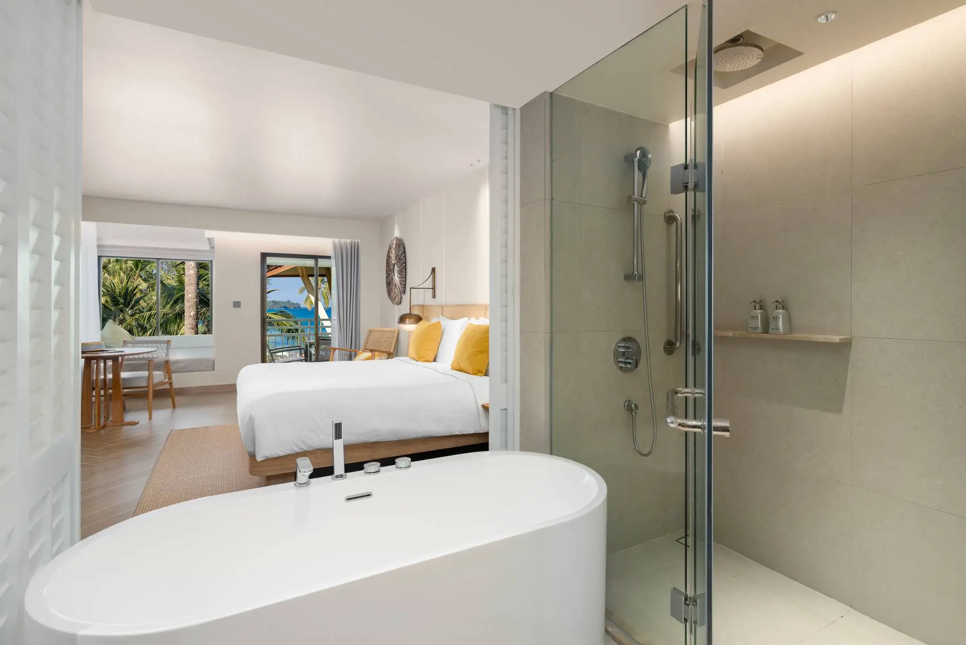 8 club ocean view71
