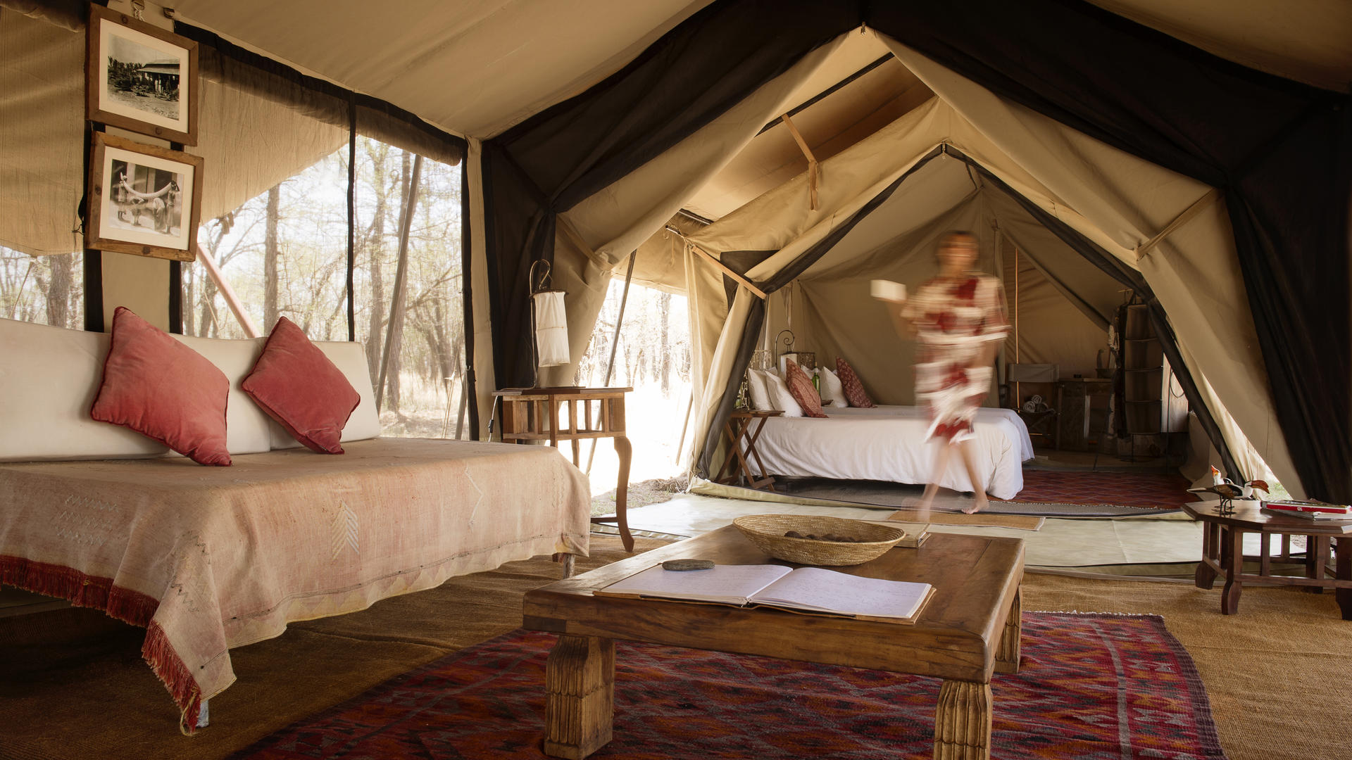 Serengeti south accommodation bedroom interior 2