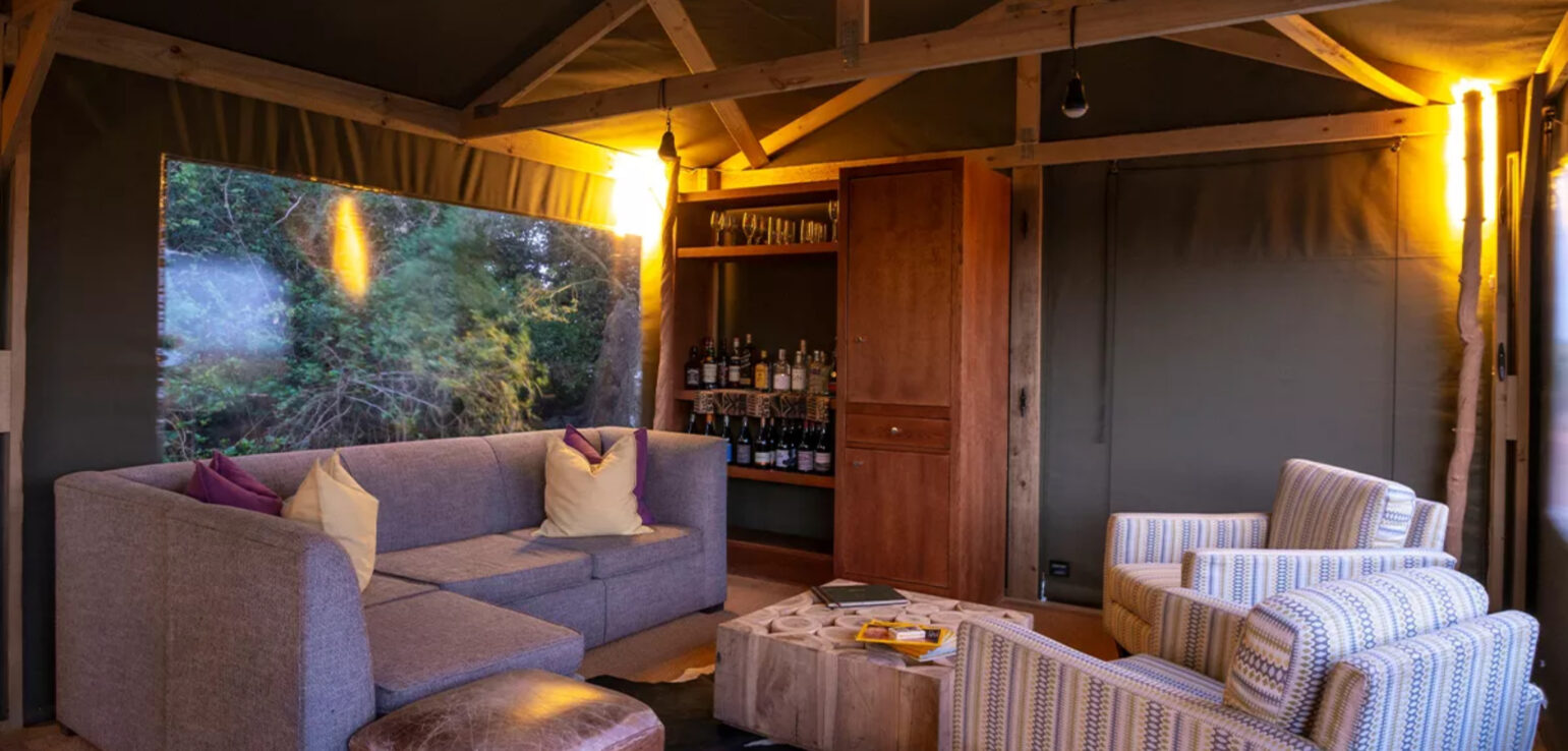 Ex lounge tent