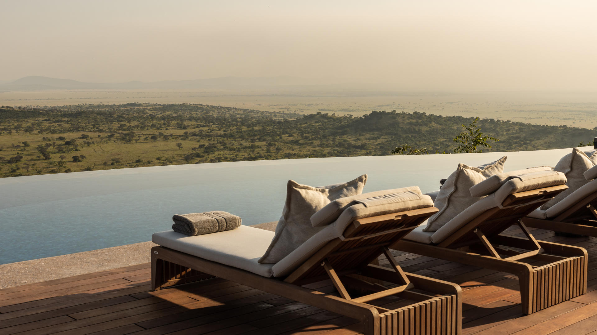 Singita milele main pool 6