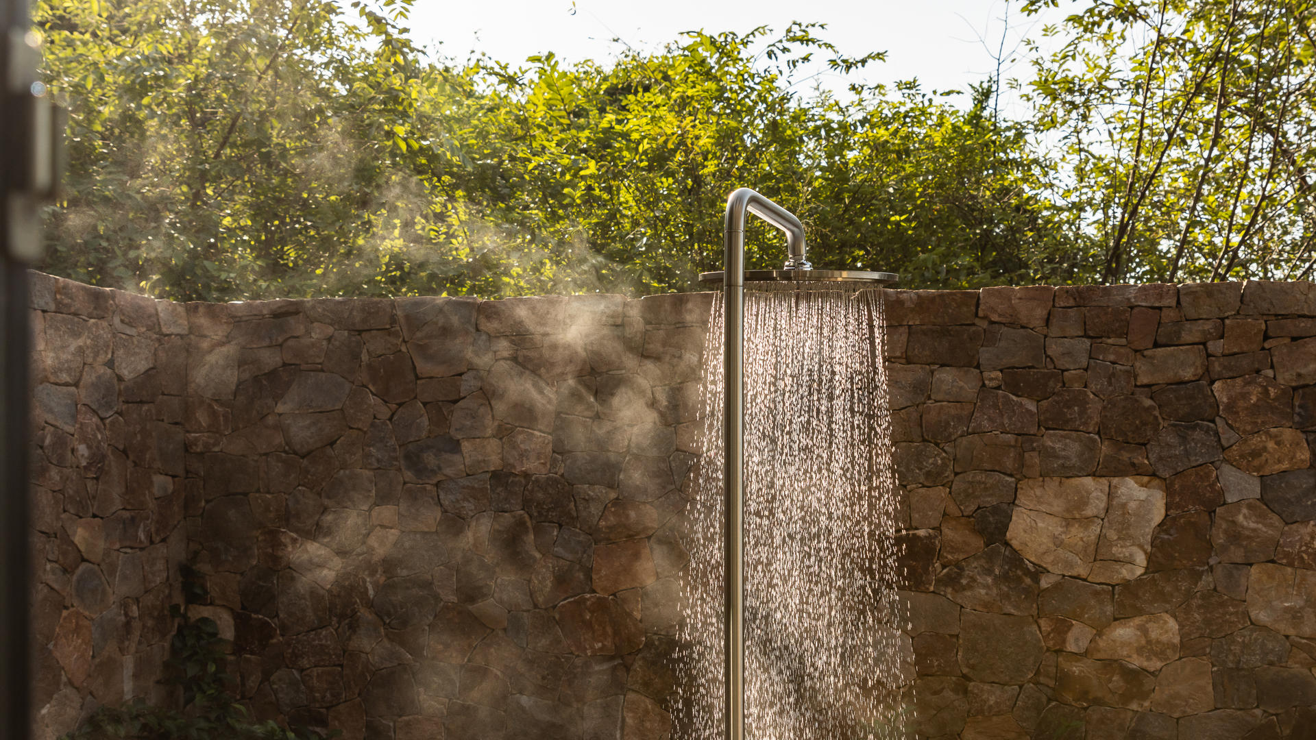 Singita milele outdoor shower 1