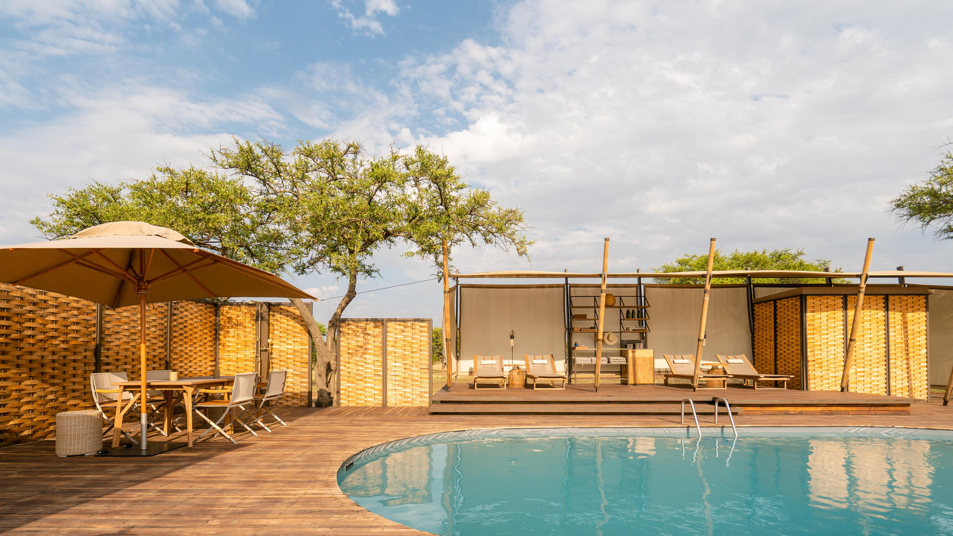 Sabora main pool and deck area late afternoon sun osse sinare 1