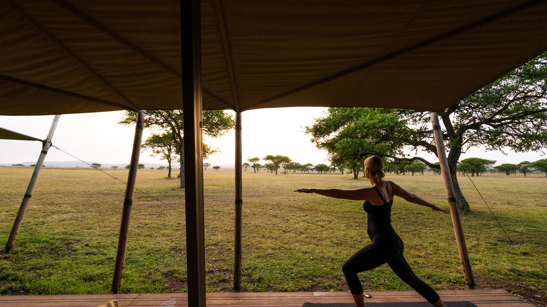 Sabora guest doing yoga on deck osse sinare